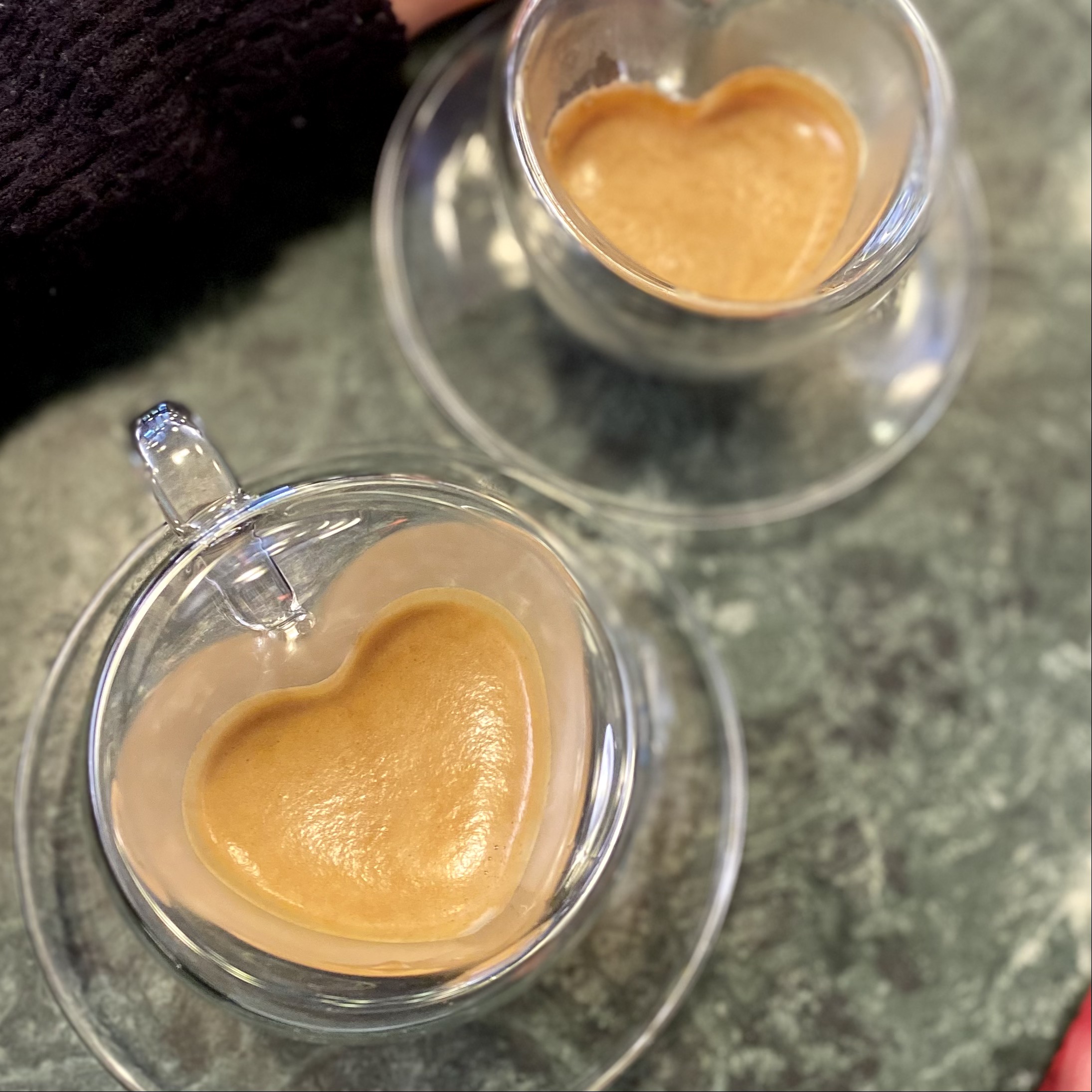 Tazze da cappuccino a forma di cuore